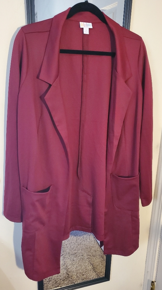 Medium Gwen blazer lularoe